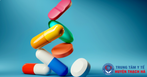 Cần cân nhắc trước khi dừng thuốc ức chế hệ renin-angiotensin ở bệnh nhân bị bệnh thận mạn tiến triển.