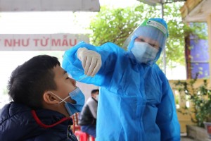 Đẩy mạnh tiêm vắc xin và các biện pháp phòng, chống dịch COVID-19