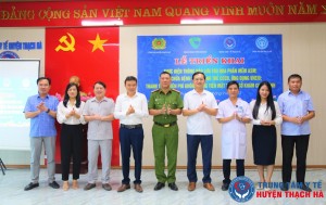 Lễ triển khai ứng dụng CNTT và chuyển đổi số trong khám chữa bệnh và thông báo lưu trú