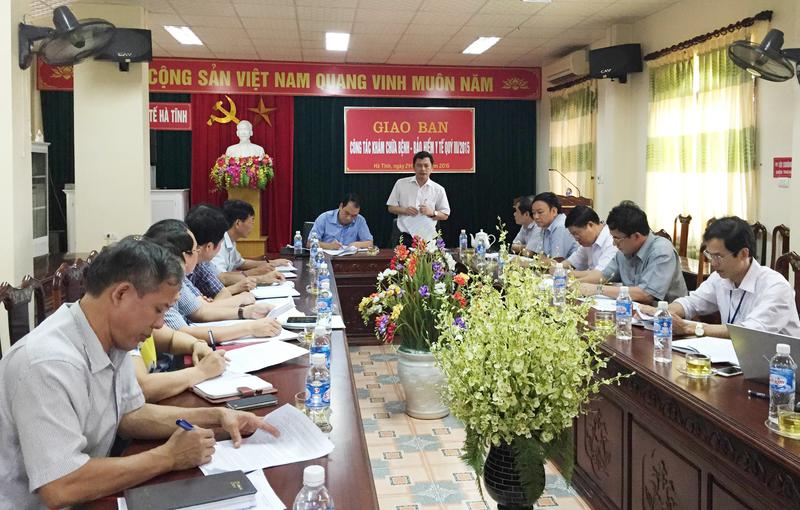 Bác sĩ Lê Ngọc Châu - Giám đốc Sở Y tế phát biểu tại hội nghị