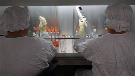 Mỹ thử nghiệm vaccine phòng ngừa Zika trên cơ thể người gọi là ZPIV. Ảnh: NBC News