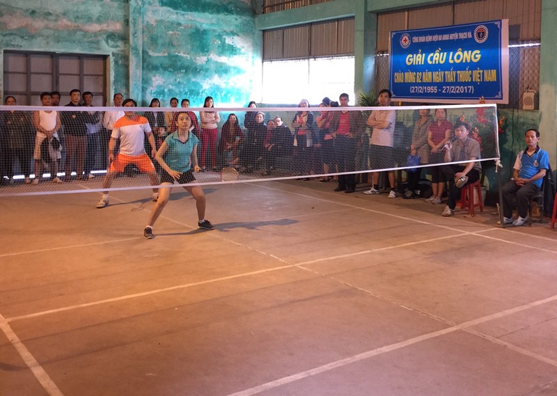 Tổ chức Giải cầu lông truyền thống chào mừng 62 năm Ngày Thầy thuốc Việt Nam (27/2/1955 - 27/2/2017)
