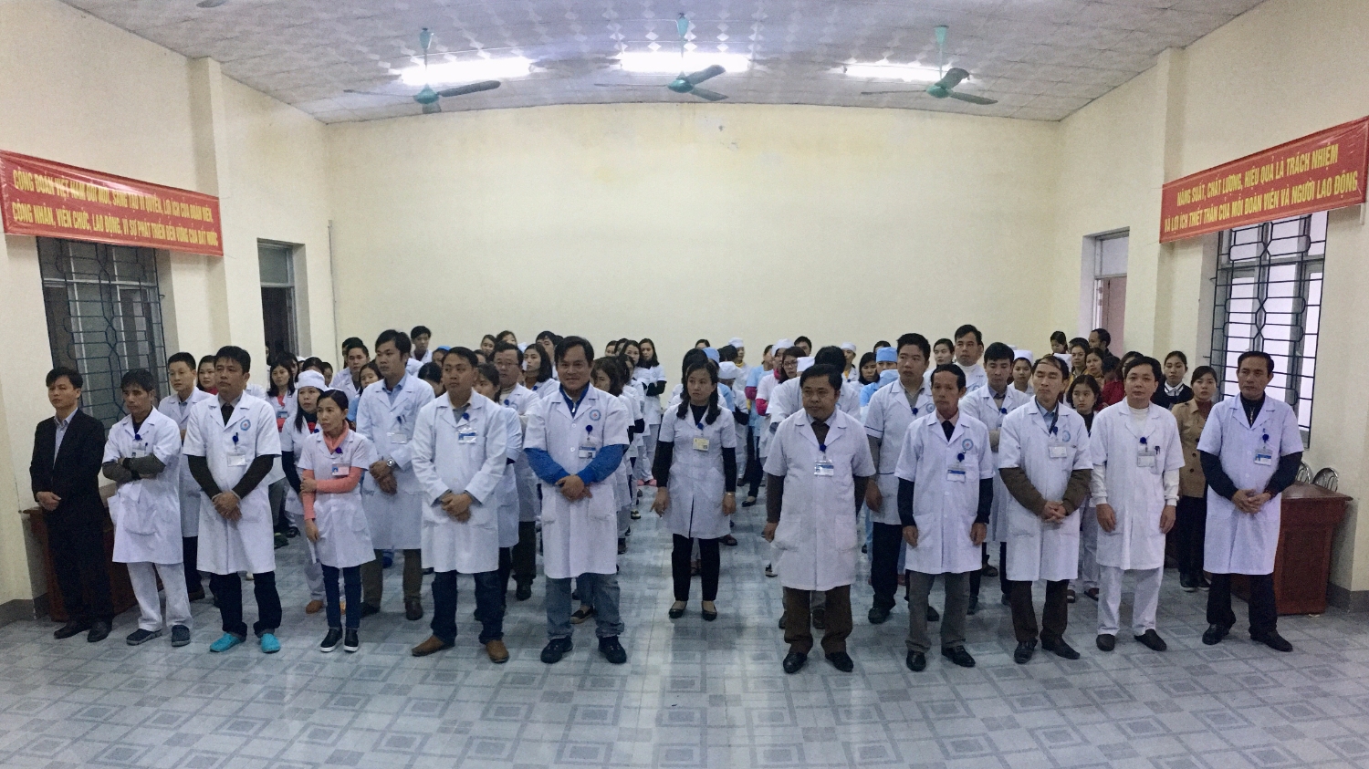 Chào cờ đầu năm: Triển khai nhiệm vụ năm 2018