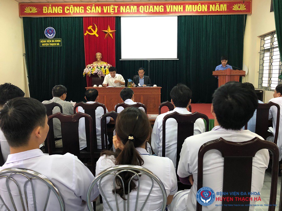 Bệnh viện Thạch Hà tổng kết công tác khám chữa bệnh năm 2019, triển khai nhiệm vụ năm 2020