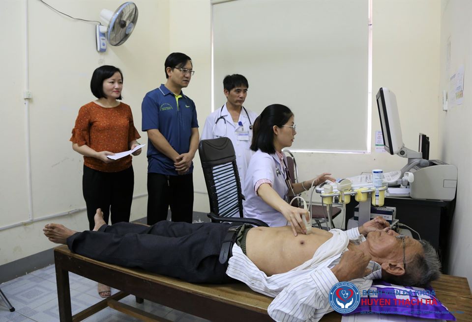 Khám sức khỏe định kỳ cho cán bộ nghỉ hưu thuộc diện BTV Tỉnh ủy quản lý