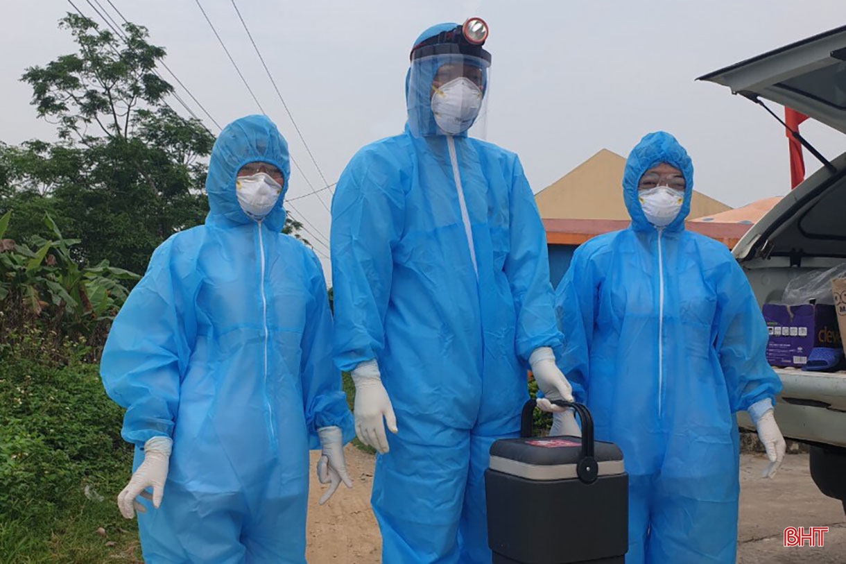 Hà Tĩnh tầm soát Covid-19, ngăn dịch vào cộng đồng