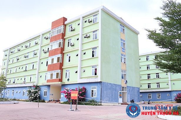 Khu cách ly Ký túc xá Mitraco ở thị xã Kỳ Anh đang cách ly 750 người.