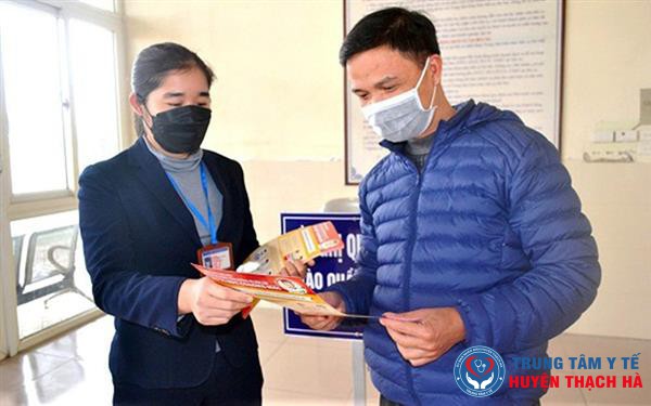 Tiếp tục vận động người dân thực hiện các biện pháp phòng chống dịch theo khuyến cáo của ngành Y tế