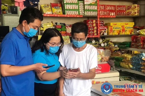 Yêu cầu nhân viên, người lao động phải cài đặt ứng dụng Bluzone