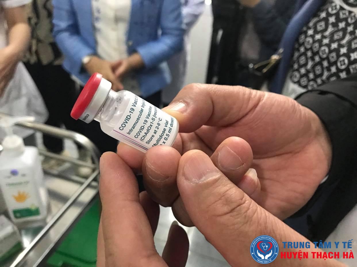 Vắc xin COVID-19 của AstraZeneca được sử dụng trong tiêm chủng phòng COVID-19 ở nước ta