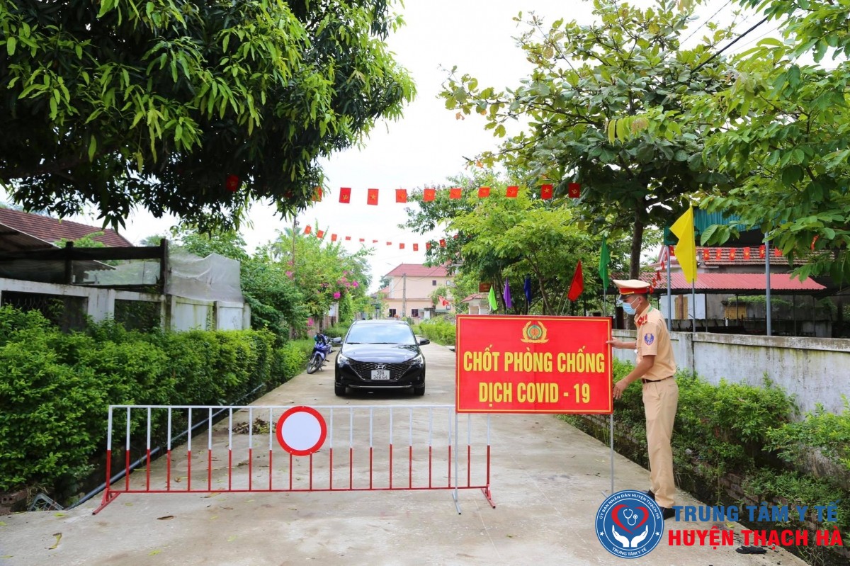 Sở Y tế Hà Tĩnh hướng dẫn quản lý, kết thúc cách ly tại nhà trường hợp F2