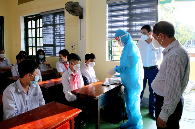 Trên 35.000 người từ 16 đến dưới 18 tuổi ở Hà Tĩnh sẽ được tiêm mũi 1 vắc-xin Pfizer