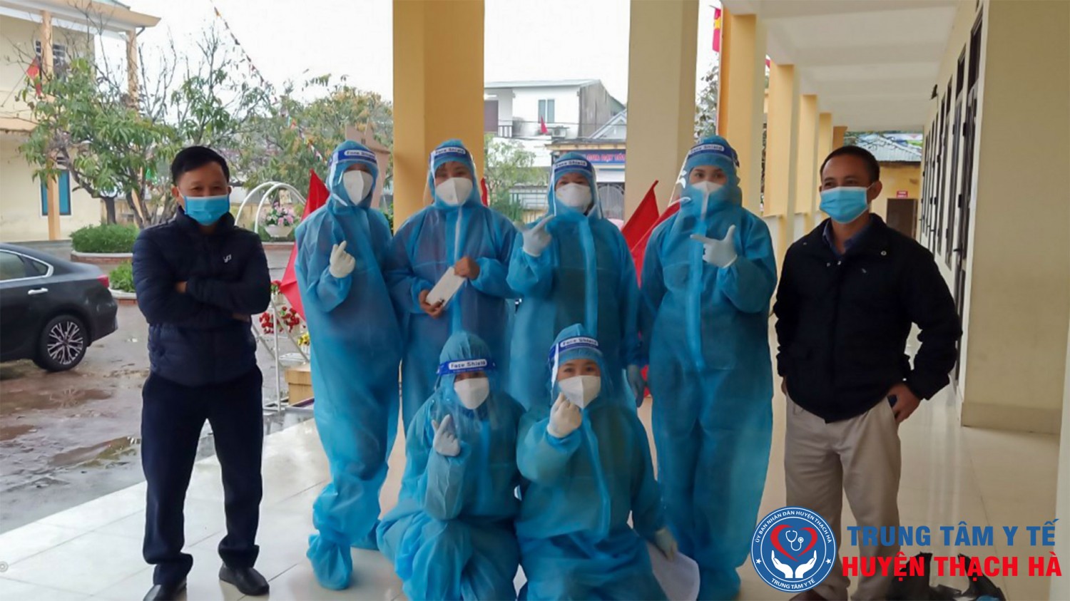 Mỗi cán bộ, nhân viên y tế Hà Tĩnh là tấm gương sáng về y dức