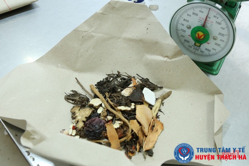 Các cơ sở y tế Hà Tĩnh gặp khó trong đấu thầu vị thuốc cổ truyền và dược liệu