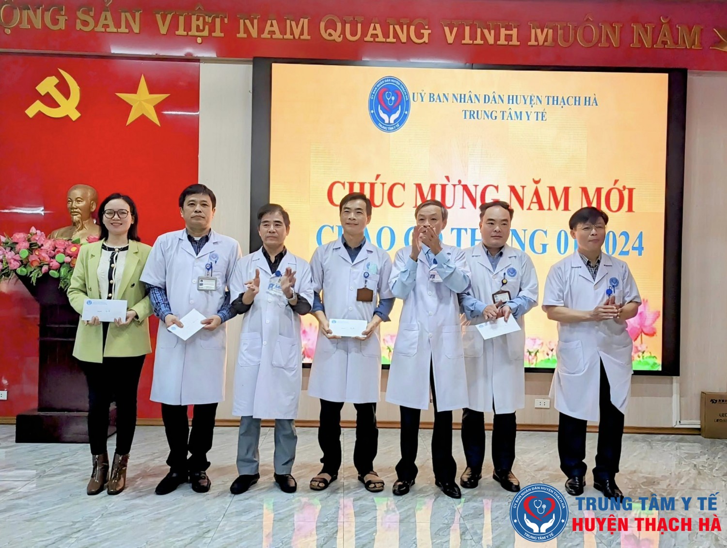 Chào cờ đầu tháng 1: Chúc mừng năm mới 2024