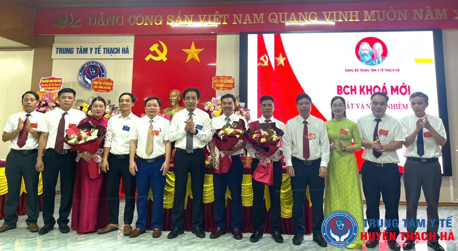 Ban Chấp hành Đảng bộ Trung tâm Y tế Thạch Hà khóa II, nhiệm kỳ 2025–2030 ra mắt, nhận nhiệm vụ trước Đại hội